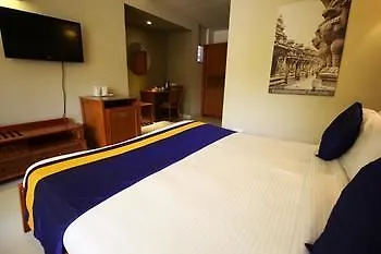 ホテル Oyo Premium Sector 14 Delhi Road グルガウン インド